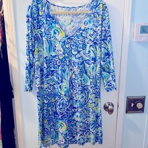 Lily, Pulitzer, beautiful blue, yellow, and white three-quarter sleeve dress